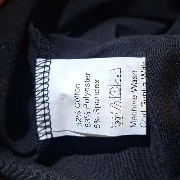 SHEIN Black Short Sleeve Tee with Fun Print - Picture 6 of 6